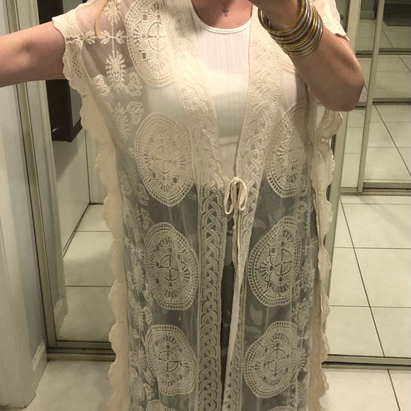 Lace cover up or what have you! - Picture 1 of 9